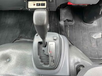 いすゞエルフボトルバン小型（2t・3t）[写真35]