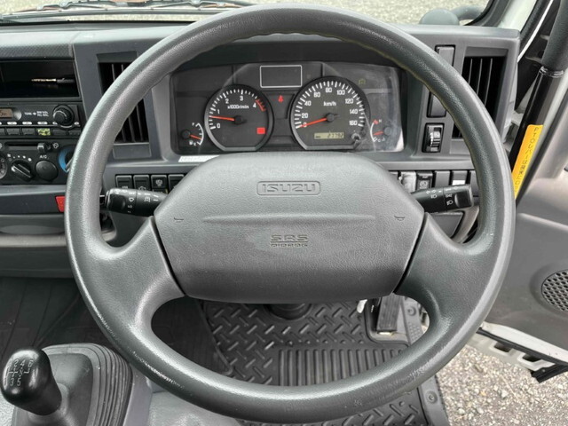 いすゞエルフ高所作業車小型（2t・3t）[写真32]