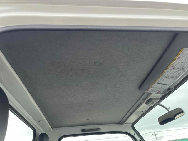 いすゞエルフ高所作業車小型（2t・3t）[写真37]