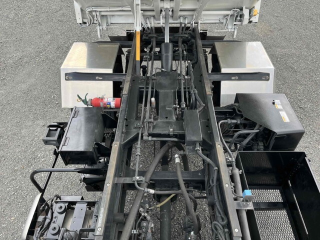 日野デュトロパッカー車（塵芥車）小型（2t・3t）[写真20]