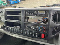 日野デュトロパッカー車（塵芥車）小型（2t・3t）[写真38]