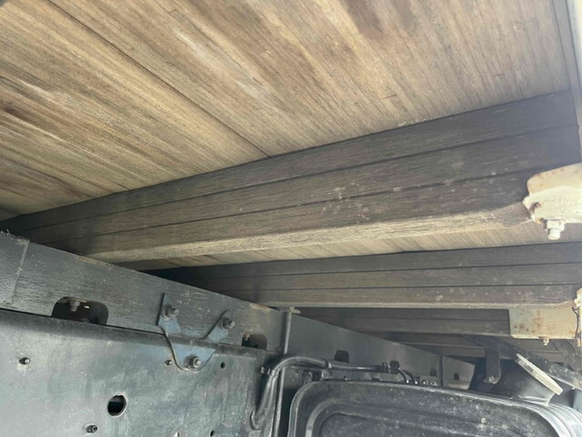 日野レンジャー平ボディ中型（4t）[写真20]