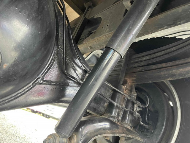 日野レンジャー平ボディ中型（4t）[写真24]