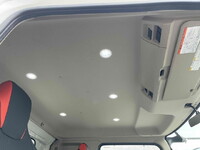 日野レンジャー平ボディ中型（4t）[写真38]