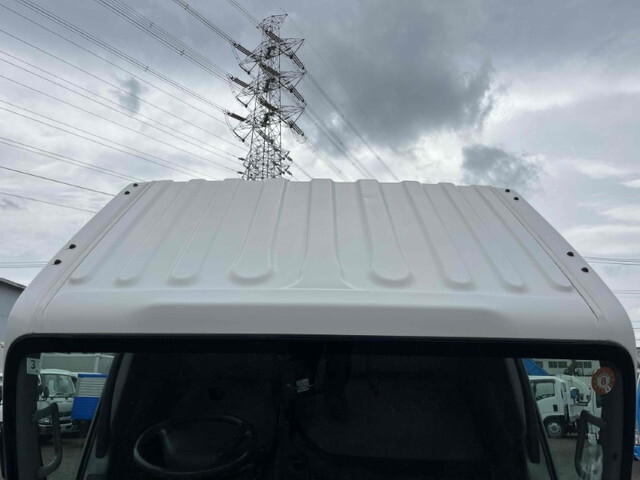 いすゞエルフアルミバン小型（2t・3t）[写真27]