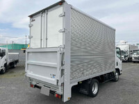 いすゞエルフアルミバン小型（2t・3t）[写真05]