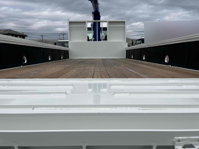 いすゞフォワードセルフクレーン4段中型（4t）[写真10]