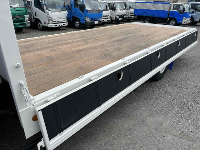 いすゞフォワードセルフクレーン4段中型（4t）[写真14]