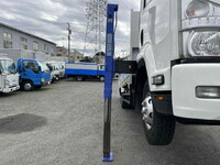 いすゞフォワードセルフクレーン4段中型（4t）[写真25]