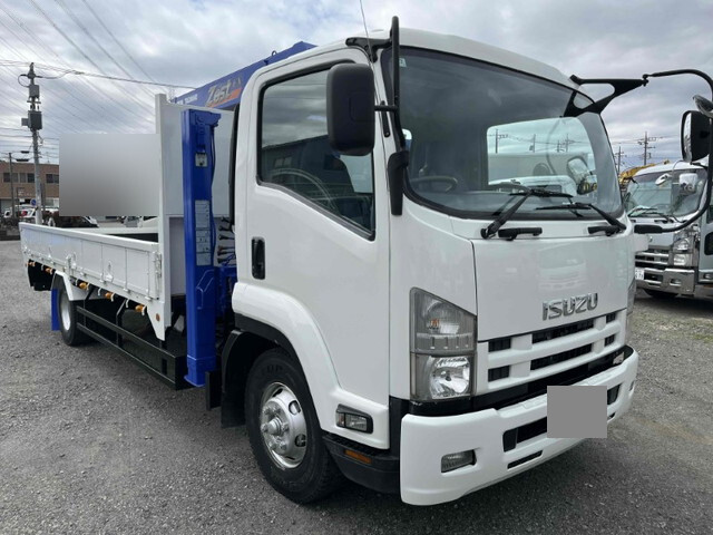 いすゞフォワードセルフクレーン4段中型（4t）[写真03]