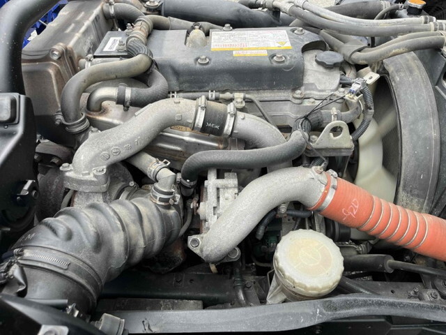 いすゞフォワードセルフクレーン4段中型（4t）[写真31]