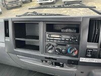 いすゞフォワードセルフクレーン4段中型（4t）[写真38]