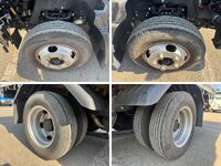 三菱ふそうキャンター平ボディ小型（2t・3t）[写真33]