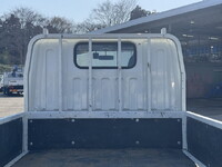 三菱ふそうキャンター平ボディ小型（2t・3t）[写真10]