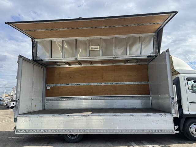 日野レンジャーアルミウイング中型（4t）[写真14]