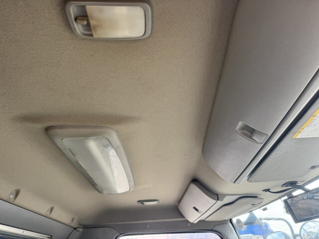 日野レンジャーアルミウイング中型（4t）[写真16]