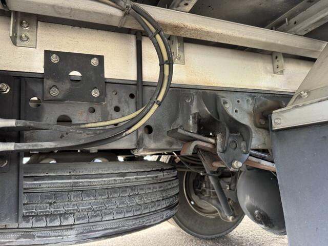 日野レンジャーアルミウイング中型（4t）[写真26]