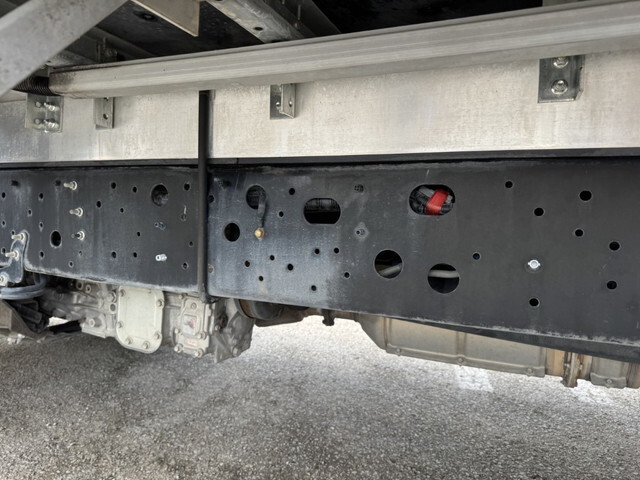 日野レンジャーアルミウイング中型（4t）[写真31]