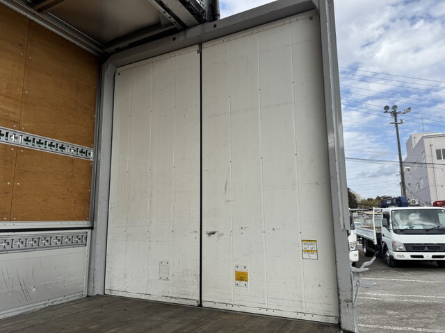 日野レンジャーアルミウイング中型（4t）[写真07]