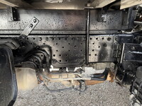 いすゞエルフ冷凍車（冷蔵車）小型（2t・3t）[写真29]