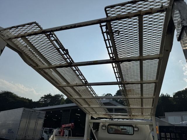 トヨタトヨエースキャリアカー小型（2t・3t）[写真09]