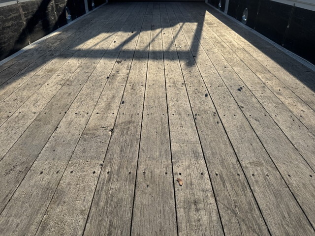 いすゞフォワードクレーン4段中型（4t）[写真11]