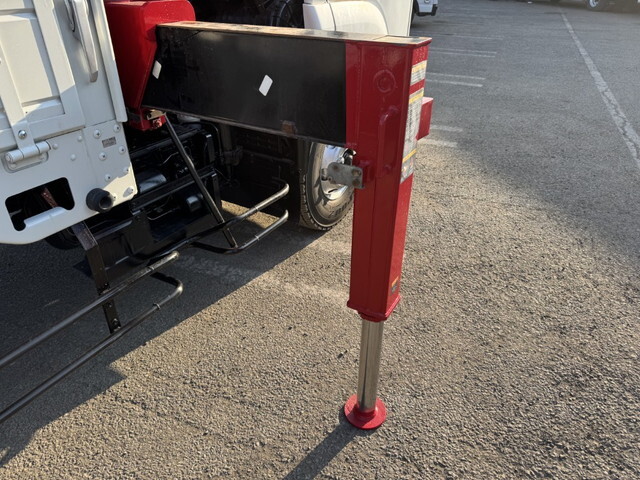 いすゞフォワードクレーン4段中型（4t）[写真18]