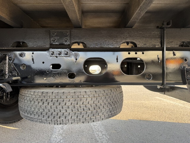 いすゞフォワードクレーン4段中型（4t）[写真31]