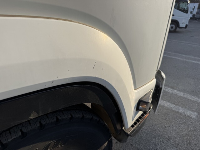 いすゞフォワードクレーン4段中型（4t）[写真39]