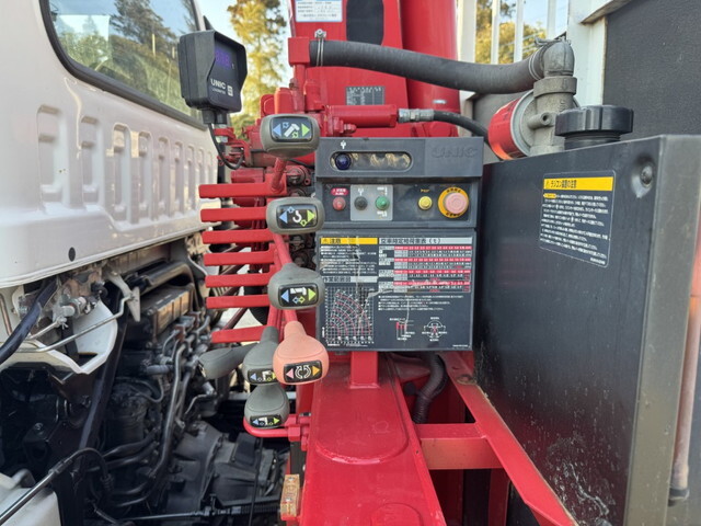 いすゞフォワードクレーン4段中型（4t）[写真08]