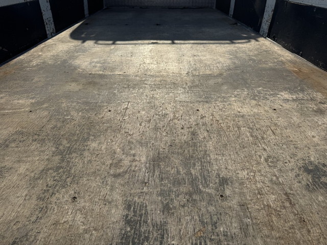 日野デュトロ平ボディ小型（2t・3t）[写真17]