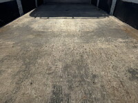 日野デュトロ平ボディ小型（2t・3t）[写真18]