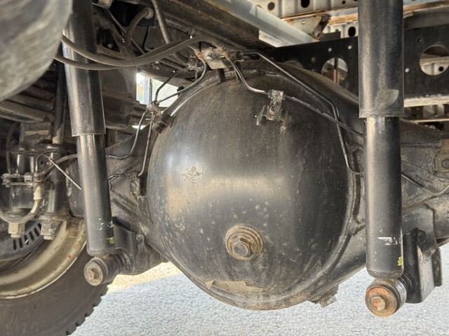 日野デュトロ平ボディ小型（2t・3t）[写真24]