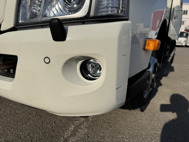 日野デュトロ平ボディ小型（2t・3t）[写真36]