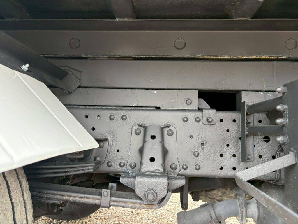 いすゞエルフローダーダンプ小型（2t・3t）[写真16]