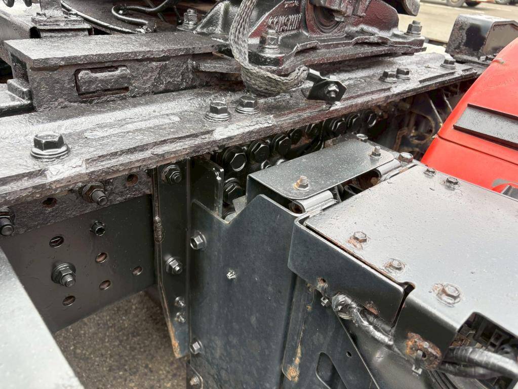 日野プロフィアトレーラーヘッド（トラクターヘッド）大型（10t）[写真11]