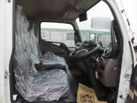 三菱ふそうキャンターパッカー車（塵芥車）小型（2t・3t）[写真20]