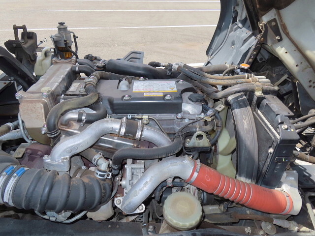 いすゞフォワード深ダンプ（土砂禁ダンプ）増トン（6t・8t）[写真15]