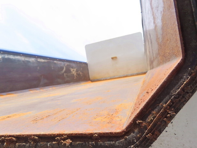 いすゞフォワード深ダンプ（土砂禁ダンプ）増トン（6t・8t）[写真31]