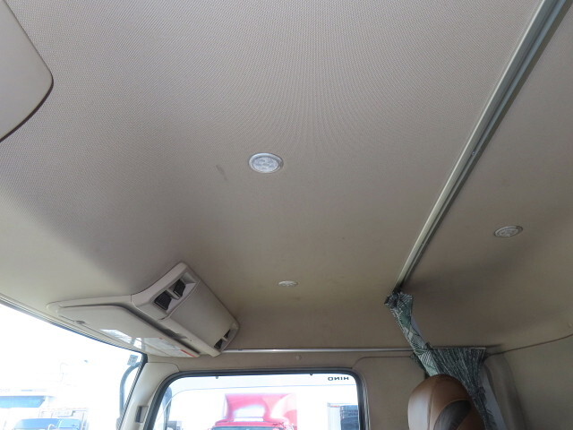 日野プロフィアアルミウイング大型（10t）[写真24]