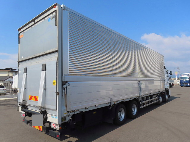 日野プロフィアアルミウイング大型（10t）[写真04]