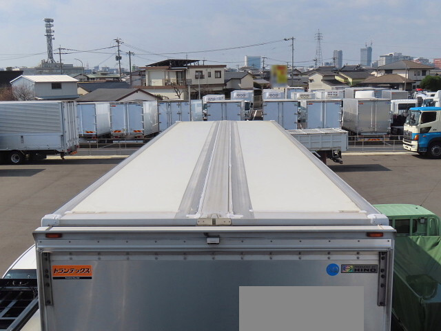 日野プロフィアアルミウイング大型（10t）[写真09]