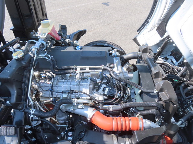 三菱ふそうキャンターコンテナ専用車小型（2t・3t）[写真14]