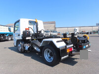 三菱ふそうキャンターコンテナ専用車小型（2t・3t）[写真02]