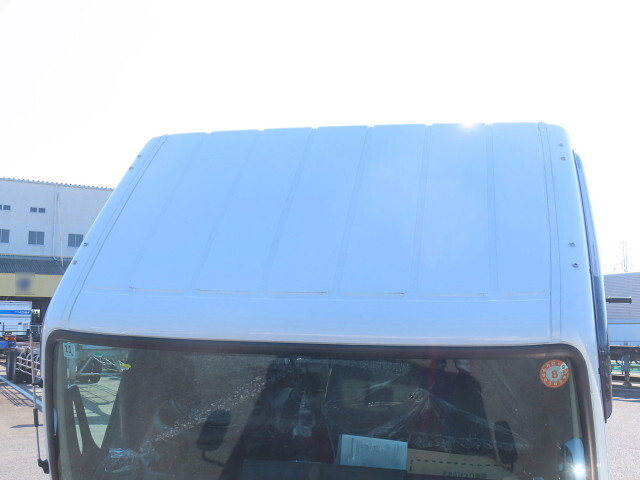 三菱ふそうキャンターコンテナ専用車小型（2t・3t）[写真30]