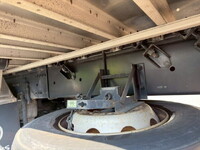 UDトラックスクオンアルミウイング大型（10t）[写真18]