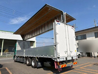 UDトラックスクオンアルミウイング大型（10t）[写真02]