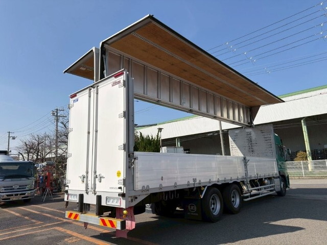 UDトラックスクオンアルミウイング大型（10t）[写真08]