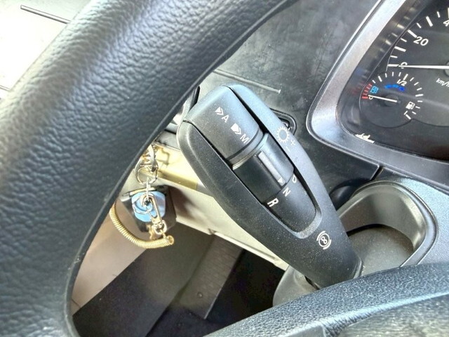 三菱ふそうスーパーグレートトレーラーヘッド（トラクターヘッド）大型（10t）[写真16]