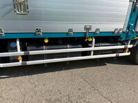 UDトラックスクオンアルミウイング大型（10t）[写真20]